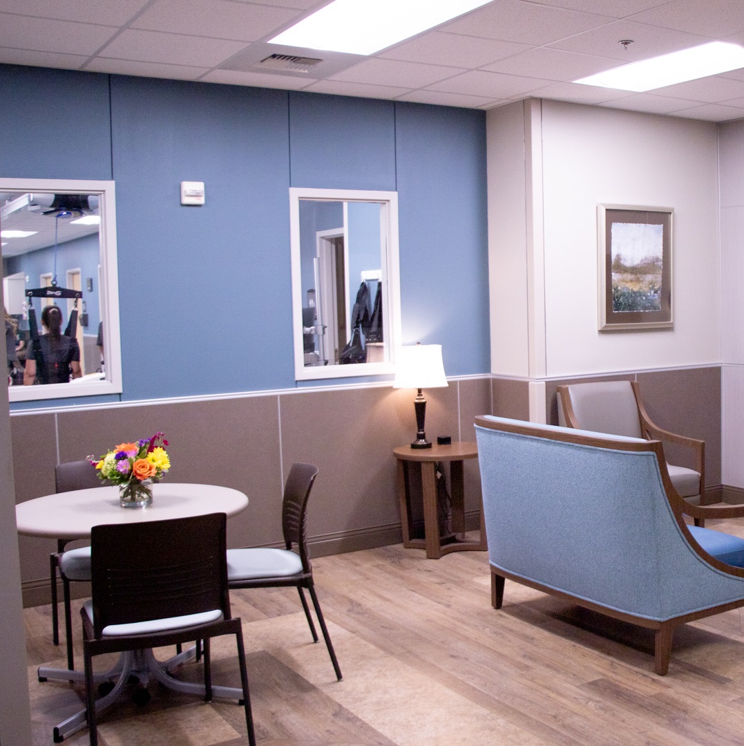 Photo of sitting area at Hendrick Rehabilitation Hospital